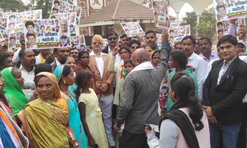 कांग्रेस नेता त्रिलोक श्रीवास के नेतृत्व में जन अधिकार रैली में बेलतरा के हजारों कांग्रेसजन हुए शामिल