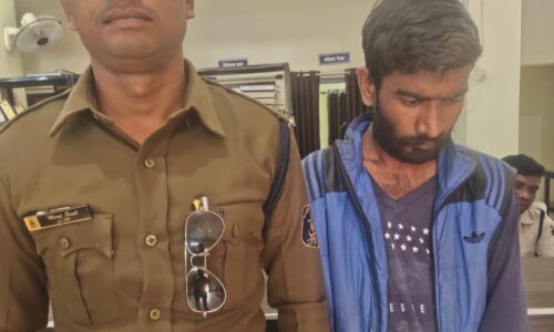 राहगीरो को चाकू दिखाकर भयभीत करने वाले दो युवक गिरफ्तार