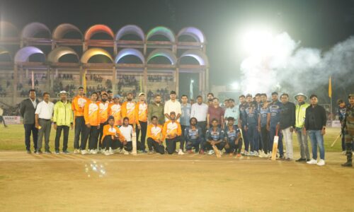 स्व.उषा देवी भंडारी की स्मृति में आयोजित अखिल भारतीय रात्रिकालीन टेनिस बाल क्रिकेट प्रतियोगिता में 12वें दिन खेले गए चार मैच
