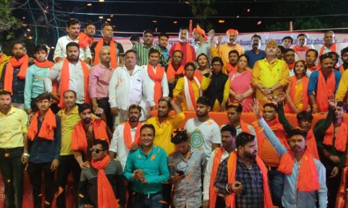 टीम त्रिलोक श्रीवास, धर्म जागृति मंच एवं सर्व सेन समाज ने परशुराम जयंती पर निकली शोभायात्रा का ऐतिहासिक स्वागत,