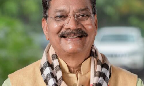 नेता प्रतिपक्ष डॉ. चरणदास महंत ने प्रेम भाईचारे के पर्व क्रिसमस पर प्रदेशवासियों को दी बधाई शुभकामनाएं