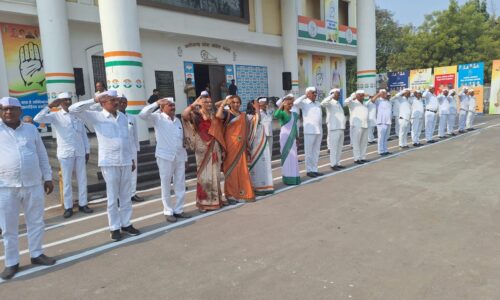 भारतीय राष्ट्रीय कांग्रेस के 138 वा  एवं कांग्रेस सेवा दल के शताब्दी स्थापना दिवस पर राजीव भवन रायपुर में  स्थापना दिवस समारोह धूमधाम से आयोजित किया गया